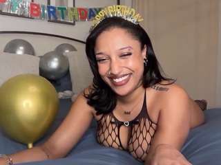 Camsoda Celine