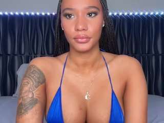 lolabunniii webcam
