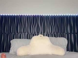 lolabunniii webcam model