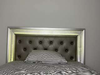 Live webcam model lolabunniii on Soda Cams