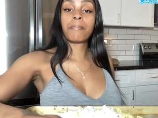 carmensindiego's CamSoda show and profile