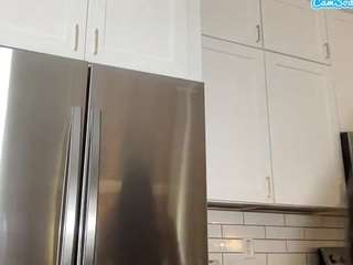 HOME ALONE ? ! take shot ! [444 tokens remaining]