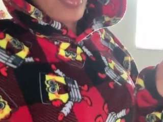 be normal im NOT HOME ALONE , LMAO. oxoxxooxoxoxoxoxoooxoxxxxoxoxx