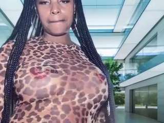 Live webcam model carmensindiego on Soda Cams