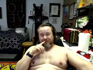 nerdyguylovestostroke's Live Sex Cam Show