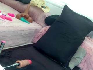 the-girl-next-door webcam