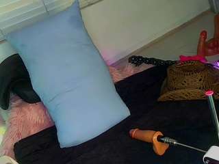 the-girl-next-door webcam