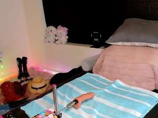 the-girl-next-door webcam