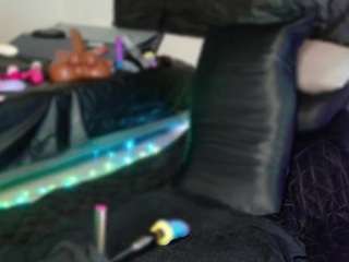 the-girl-next-door webcam