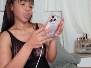 prettyjess Live Webcam on CamSoda