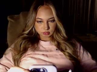 Kim YourdreamGirl