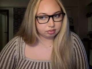 Kim YourdreamGirl