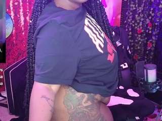Queen Cherise R
