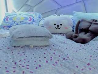 Sweetcurvy live webcam show