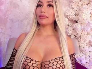 emilyleah Live Webcam on CamSoda