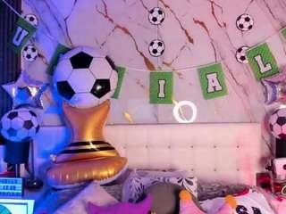 emilyleah's live room