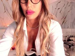 emilyleah live webcam show