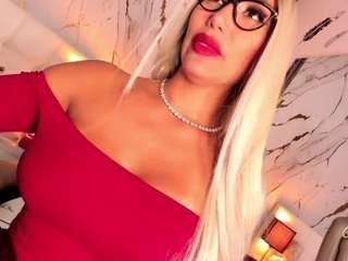 Emily Leah live webcam show