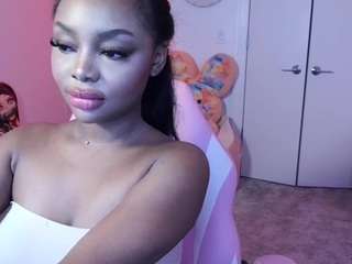 Live webcam model bianca171 on Soda Cams