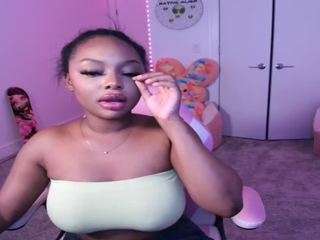 Live webcam model bianca171 on Soda Cams