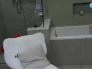 HOT LIPS MAMI's live chat room