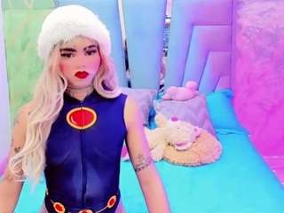 doll-sophiax live webcam show