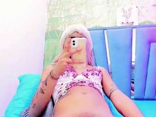 doll-sophiax