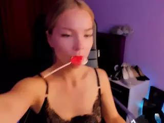 Lana Rainbow's Live Sex Cam Show