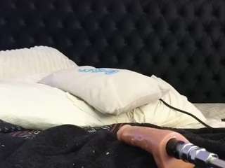 HornyLindzay