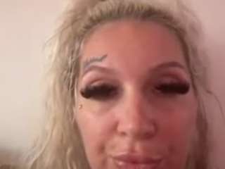 HornyLindzay