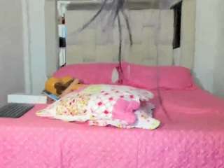 naomy-rh Live Webcam on CamSoda
