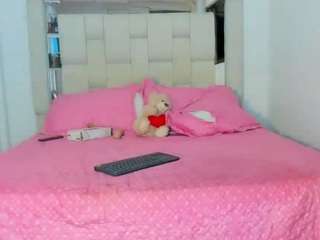 naomy-rh's live room
