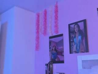  scarlett-harper chat room