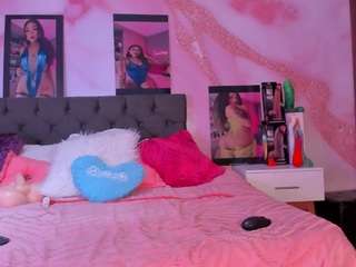 scarlett-harper Live Webcam on {site_name}