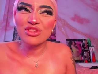 scarlett-harper Live Webcam on {site_name}