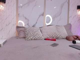 scarlett-harper Live Webcam on CamSoda