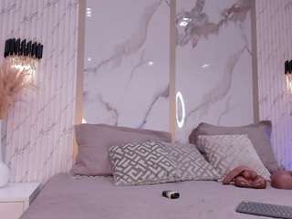 Scarlett Horny live cam