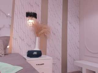 Live webcam model scarlett-harper on Soda Cams