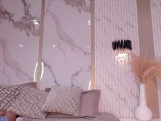 scarlett-harper's CamSoda show and profile