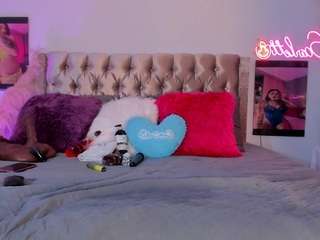 Scarlett Horny live webcam show