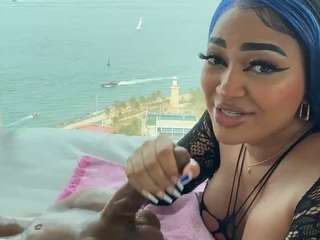 Scarlett Horny live webcam show