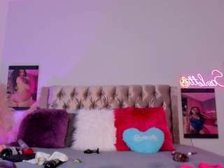 Scarlett Horny