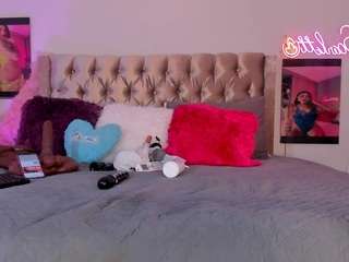 Scarlett Horny live cam