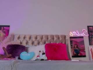Scarlett Horny live cam preview