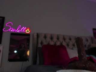 Scarlett Horny