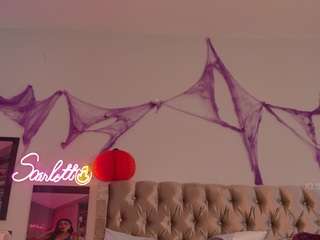 Scarlett Horny