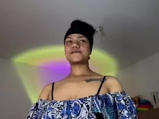emma-ruiz's Live Sex Cam Show