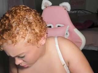 Live webcam model felttheflowers on Soda Cams