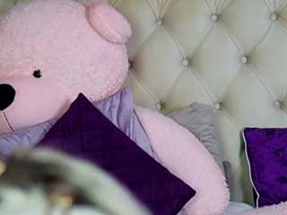 tanyamonroe from CamSoda is Freechat