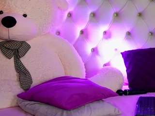 tanyamonroe Spank live webcam